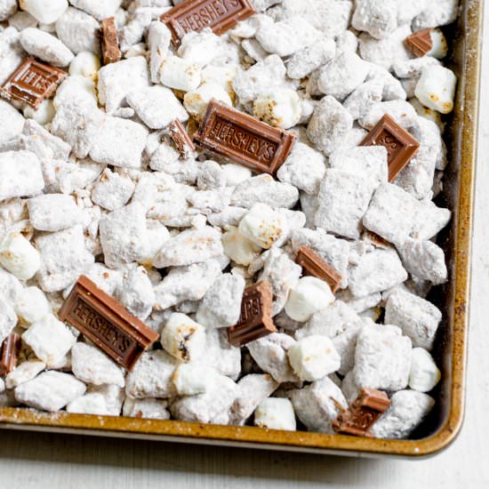 S'mores Muddy Buddy Party Mix - Recipe photo by SprinklesandSeaSalt