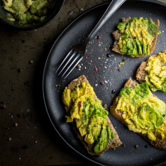Avocado toast - Recipe photo by Paz