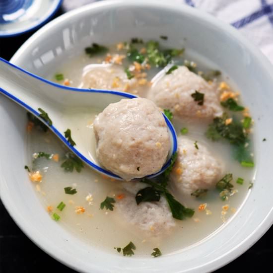 Homemade Fish Balls 自制鱼丸 - Recipe photo by BearNakedFood
