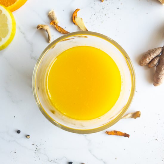 Ginger Turmeric Wellness Shot - Recipe photo by bitesofberi