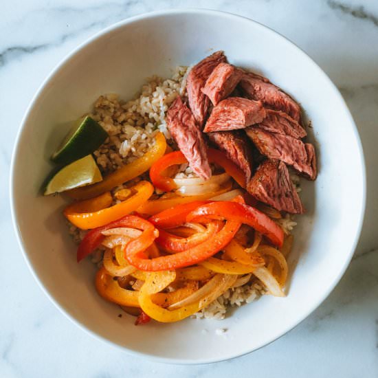 Sheet Pan Steak Fajitas - Recipe photo by Macaroniebites