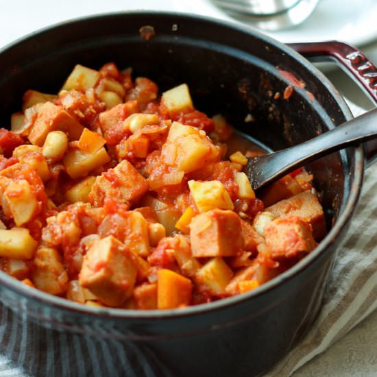 Simmered soybeans in tomato sauce - Recipe photo by chefjacooks