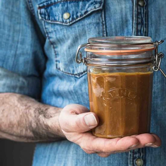 3-Ingredient Vegan Caramel Sauce - Recipe photo by My Goodness Kitchen