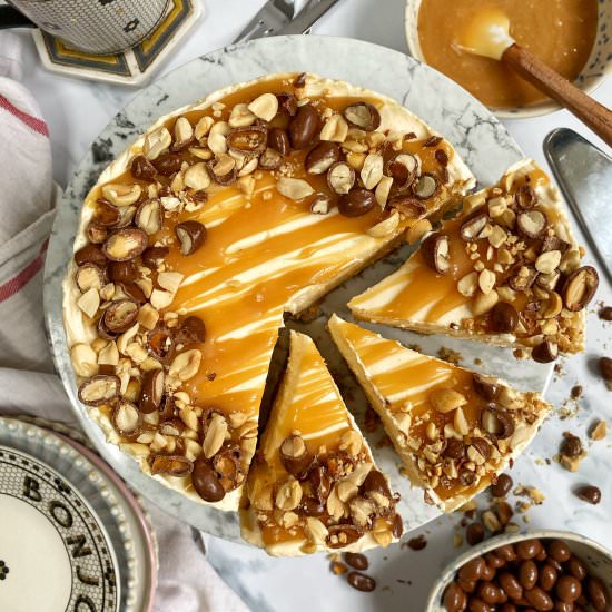 No-Bake Peanut Butter Cheesecake - Recipe photo by bakingwithaimee
