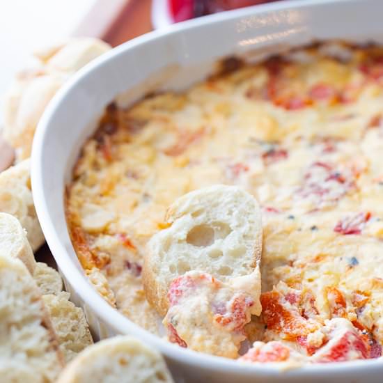 Hot Roasted Red Pepper Dip - Recipe photo by emihill