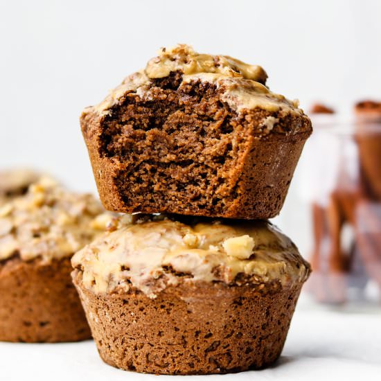 healthy dirty chai muffins (v/gf) - Recipe photo by okonomi kitchen