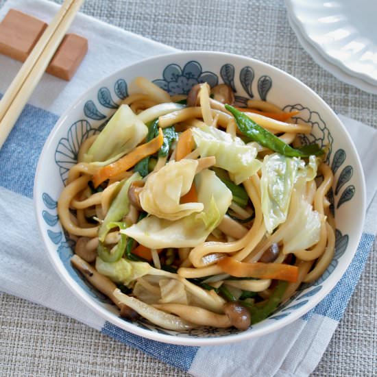 Vegan Yaki Udon - Recipe photo by ochikeron