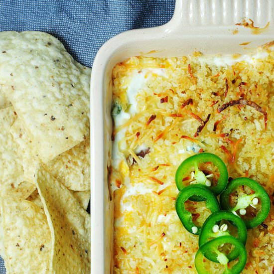 Bacon jalapeno popper dip - Recipe photo by white plate blank slate