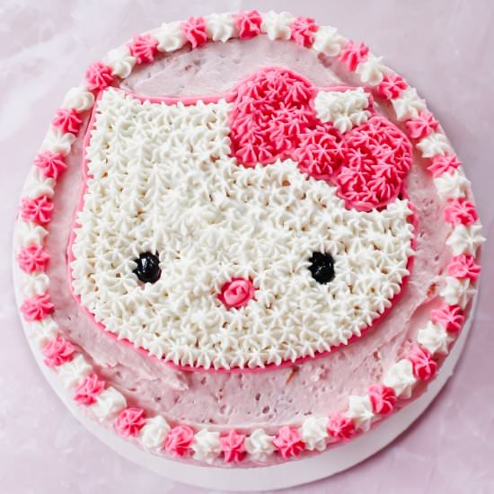 Hello Kitty cherry blossom cake - Recipe photo by eatswimshop