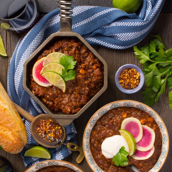 Vegan Mexican Chili - Recipe photo by plantedandpicked