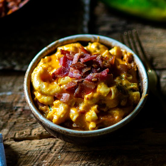 Hatch Green Chile Mac and Cheese - Recipe photo by Chicken Fried Kitchen