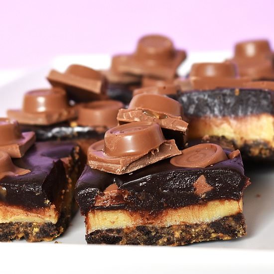 Caramel Pecan Brownies - Recipe photo by lightscamerabake