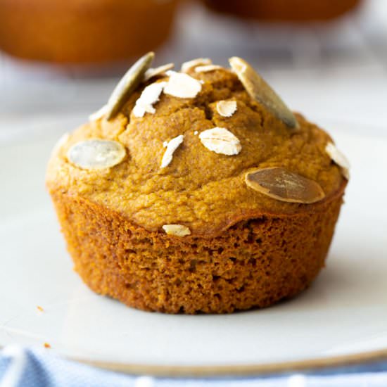 Oat Flour Pumpkin Muffins - Recipe photo by Kelli @ Hungry Hobby