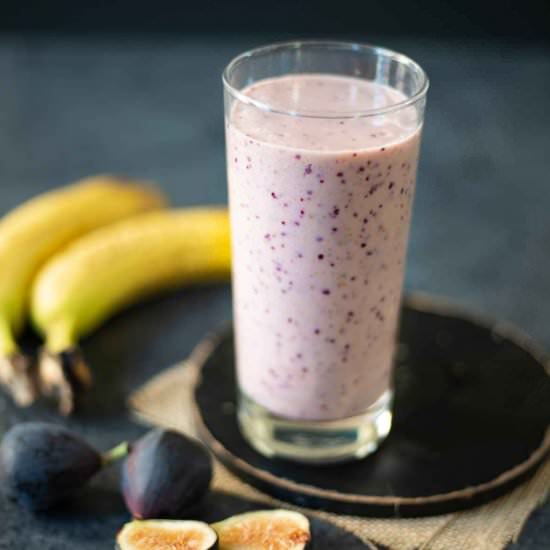 Fig Banana Smoothie - Recipe photo by pipingpotcurry