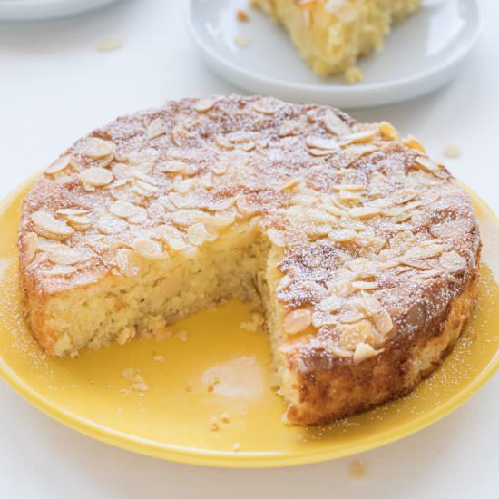 Gluten-Free Lemon Cake with Almonds - Recipe photo by baking4happiness