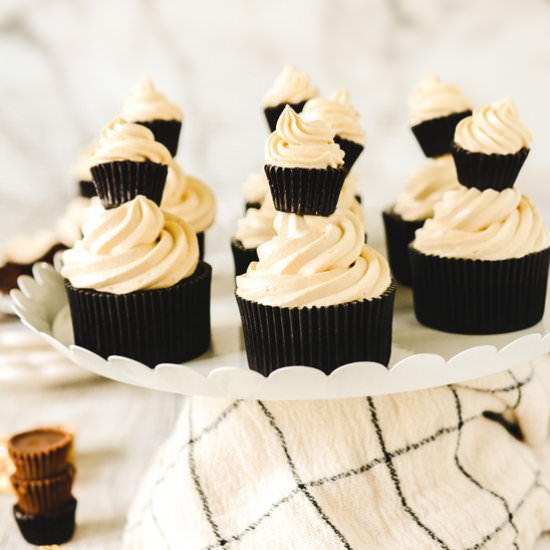 Chocolate Peanut Butter Cupcakes - Recipe photo by TheCakeChica