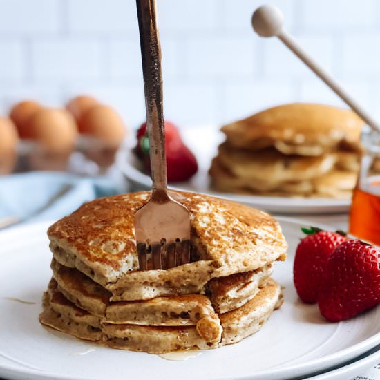 Healthy Honey Flapjacks - Recipe photo by The Healthy Toast