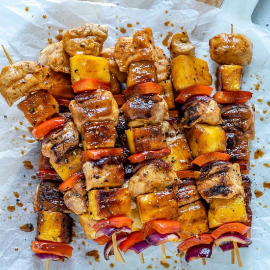PINEAPPLE CHICKEN KABOBS - Recipe photo by healthyfitnessmeals