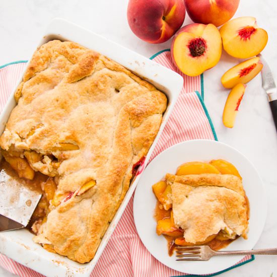 Old-Fashioned Peach Cobbler - Recipe photo by senseandedibility