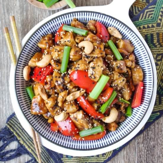 Easy Cashew Chicken - Recipe photo by theforkedspoon