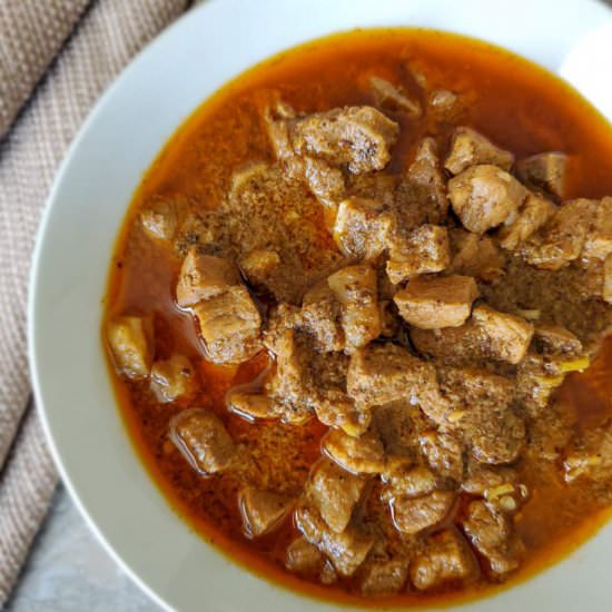 Sri Lankan Red Pork Curry - Recipe photo by Hungry Lankan