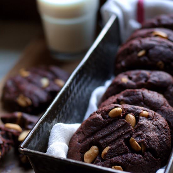 New Zealand Peanut Brownies - Recipe photo by JayWadams