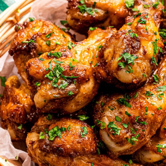 Air Fryer Chicken Wings - Recipe photo by julieseatsandtreats