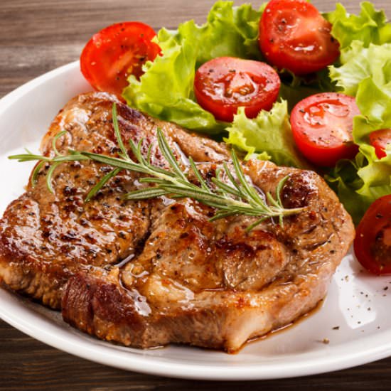 Golden Juicy Pan Fried Pork Chops - Recipe photo by Maven Cookery