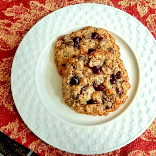 Spiced Chocolate Chip Cookies - Recipe photo by trendgredient