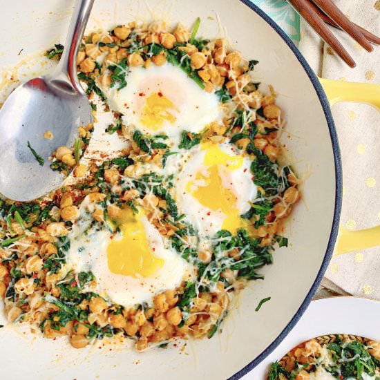Chickpea and Egg Skillet - Recipe photo by Theyummymuffin
