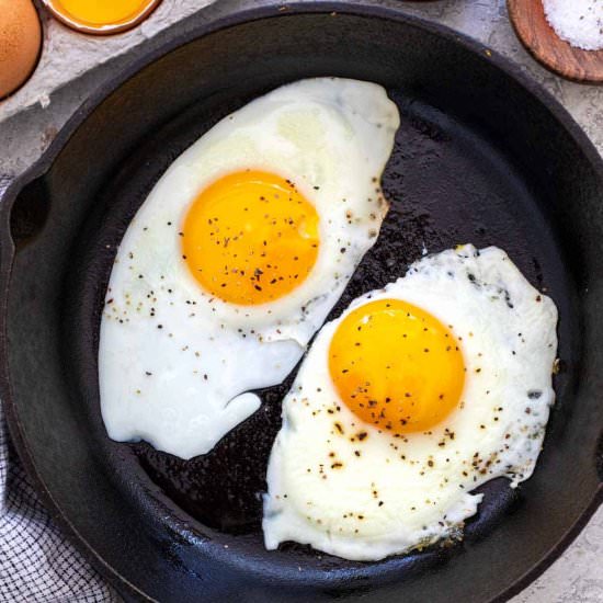 How to Fry an Egg (4 Ways!) - Recipe photo by Jessica Gavin