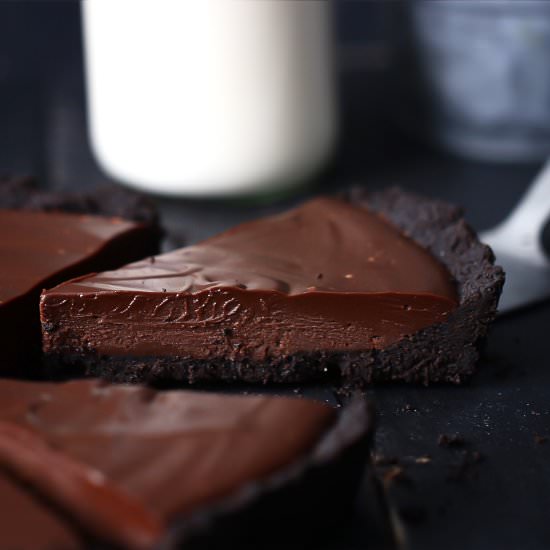 Gluten-Free Bailey's Chocolate Tart - Recipe photo by Nataliewaybakes