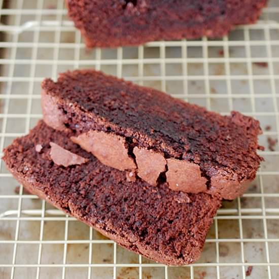 Chocolate pound cake - Recipe photo by evabakes