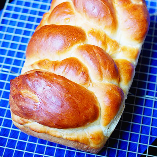 Fluffy challah bread - Recipe photo by evabakes