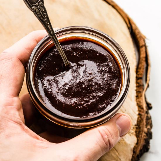 Charlie's Chocolate BBQ Sauce - Recipe photo by PantsDownApronsOn