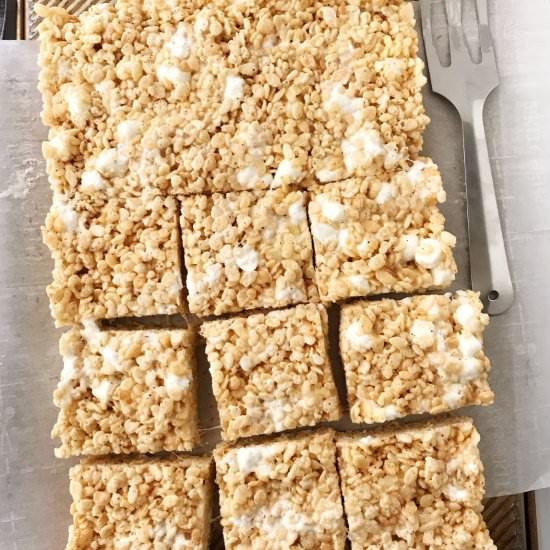 Maple Brown Butter Rice Krispie Bar - Recipe photo by mycasualpantry