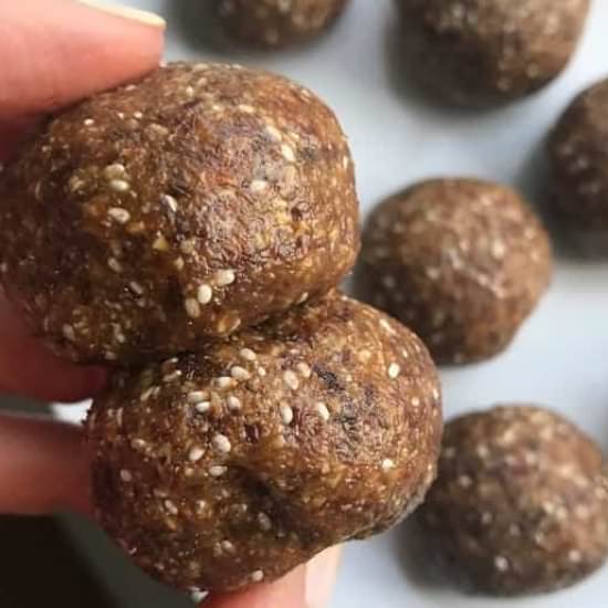 Oatmeal Raisin Energy Balls - Recipe photo by erinliveswhole