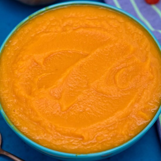 How to Toast a Pumpkin - Recipe photo by peasandpeonies