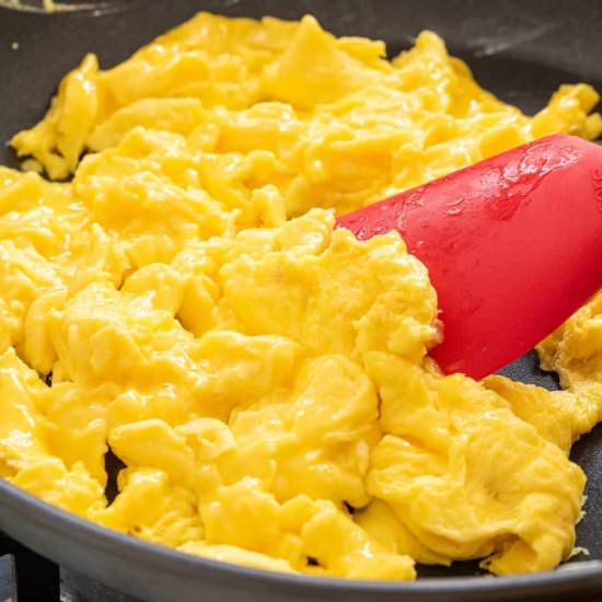 How to Make Scrambled Eggs - Recipe photo by Jessica Gavin