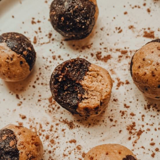 Healthy Raw Brookie Bites - Recipe photo by mags_makes