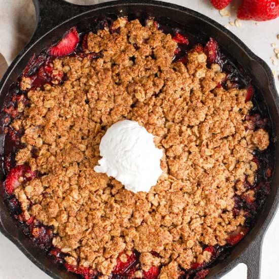 Healthy Strawberry Crisp - Recipe photo by erinliveswhole