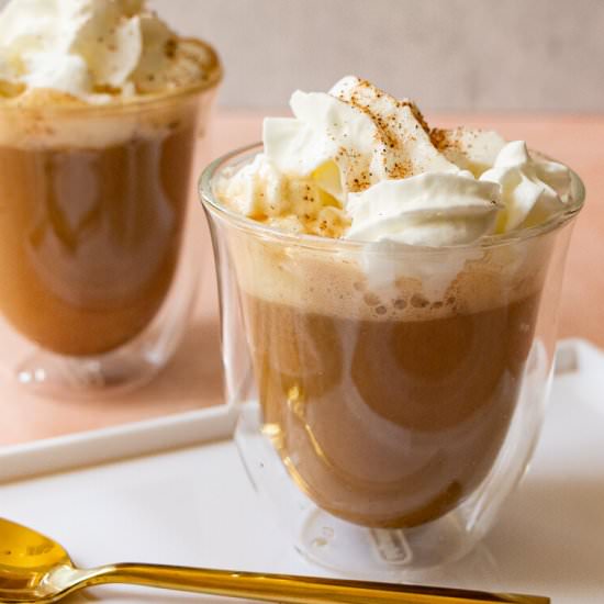 Skinny Pumpkin Spice Latte - Recipe photo by AmyGorinNutrition
