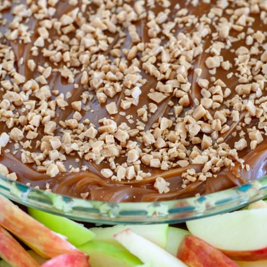 Caramel Apple Dip - Recipe photo by foodlovinfamily