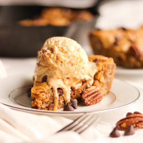 Brown Butter Pecan Oatmeal Pizookie - Recipe photo by A baJillian Recipes