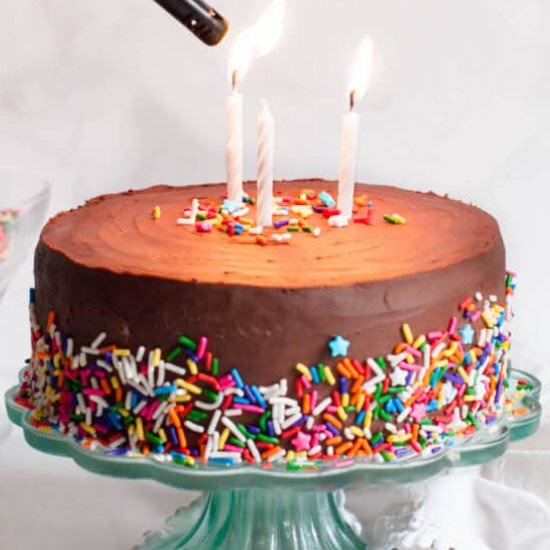Vanilla Cake w/ Chocolate Frosting - Recipe photo by erinliveswhole