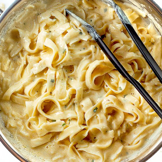 Olive Garden Alfredo Sauce - Recipe photo by Chefjar