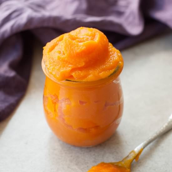 pumpkin puree - Recipe photo by everyday-delicious.com