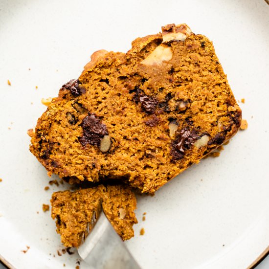 healthy vegan pumpkin bread - Recipe photo by okonomi kitchen