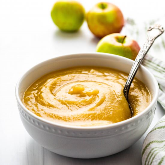 Homemade McIntosh Applesauce - Recipe photo by garlic and zest