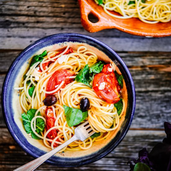 Roasted Tomato & Arugula Spaghetti - Recipe photo by evashiva